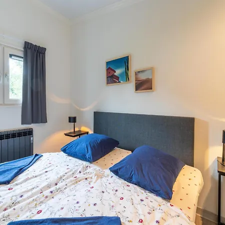 In Near Nature Reserves * Molenschot