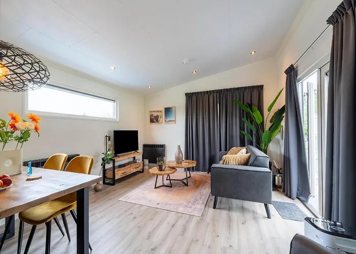 Σπίτι διακοπών In Near Nature Reserves Molenschot